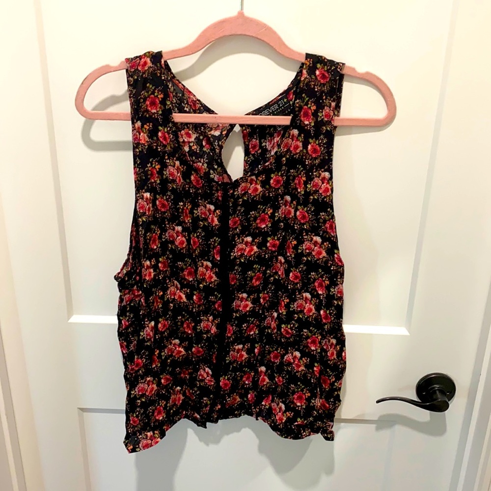 Crop floral tank top